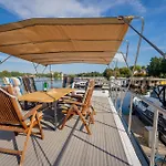 Naturerlebnis Hausboot Frigga Woma Botel Fürstenberg-Havel