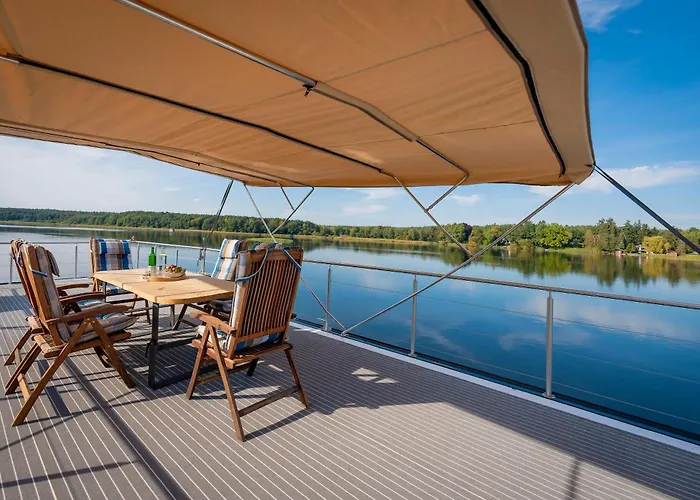 Naturerlebnis Hausboot Frigga Woma * Fürstenberg-Havel